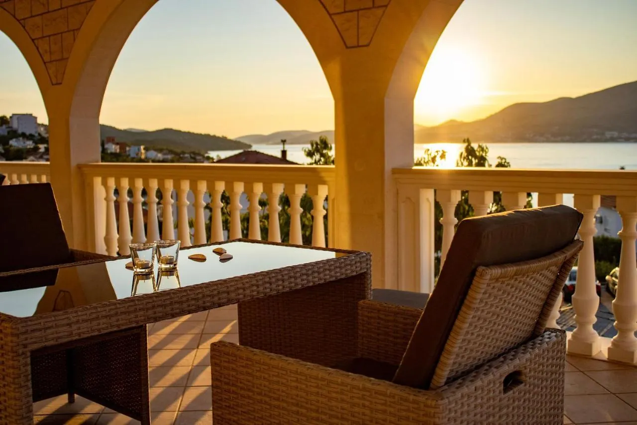 Villa Erika Trogir Croatia