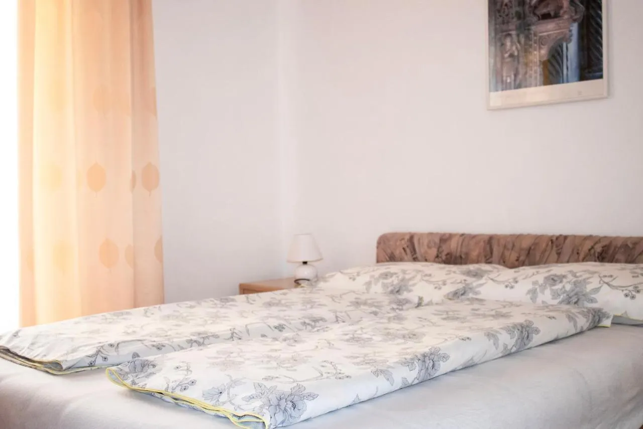 Villa Erika Trogir Apartment