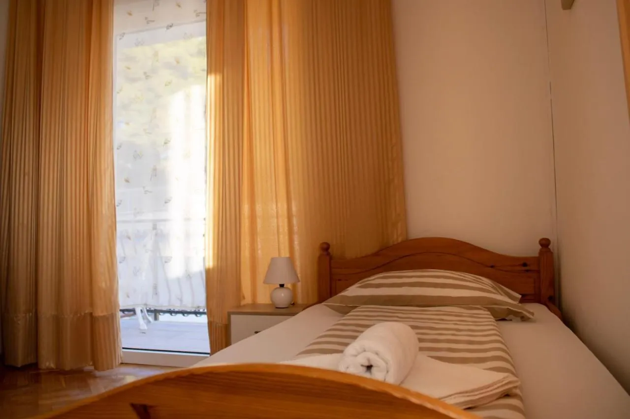 Apartment Villa Erika Trogir Croatia